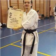 Doy clases 1 a 1 de Karate y defensa personal a todas las edades